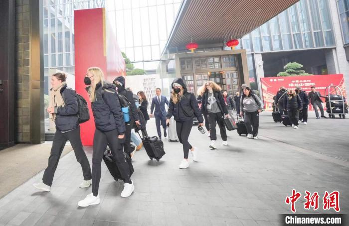 无畏金兰坐镇西安主场，四大赛区同步展开，中