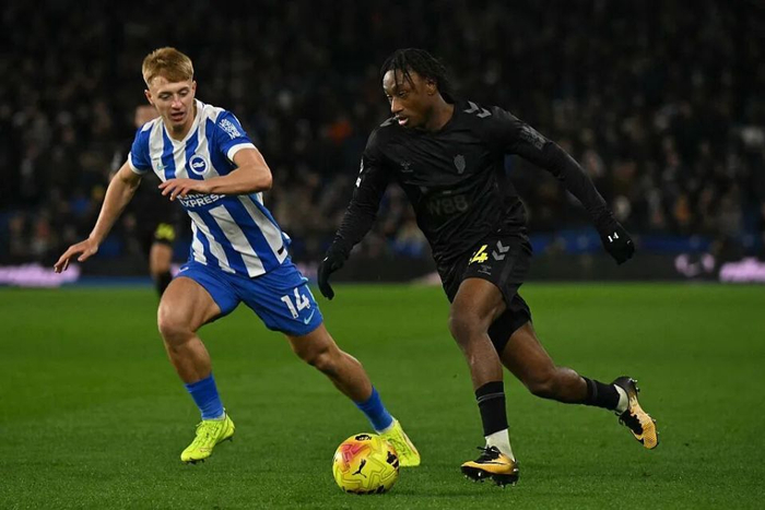 英超第30轮多场焦点战前瞻：曼联迎战维拉，利物