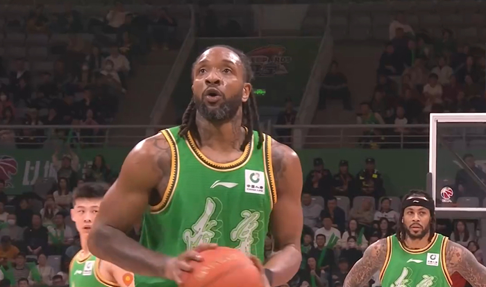 辽宁队辞退上赛季功臣威尔斯 签约新外援补强内